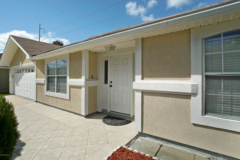11264 Chapelgate Ln, Jacksonville, FL 32223