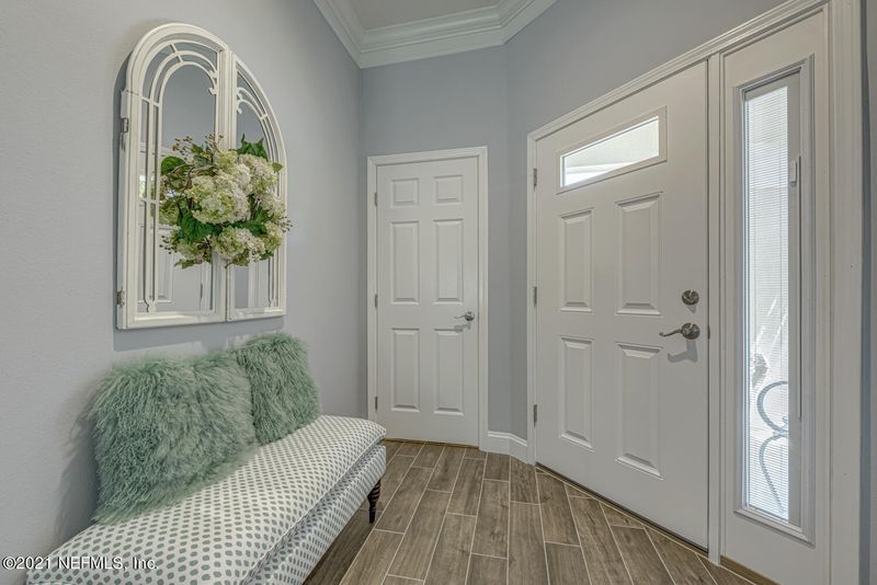 11265 Water Spring Cir, Jacksonville, FL 32256