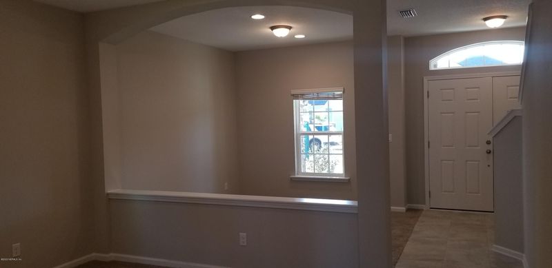 1128 Laurel Valley Dr, Orange Park, FL 32065