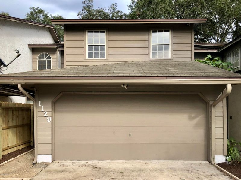 1129 Fromage Cir E, Jacksonville, FL 32225