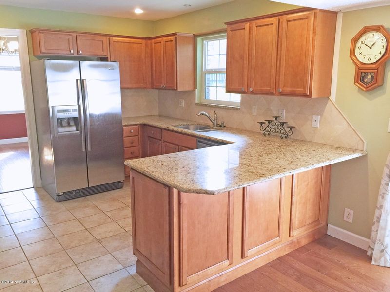 11300 River Knoll Dr, Jacksonville, FL 32225