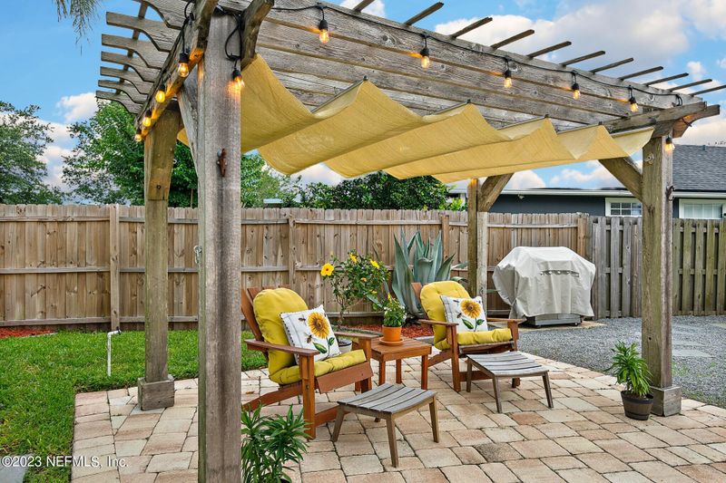 1131 Ardmore St, St Augustine, FL 32092