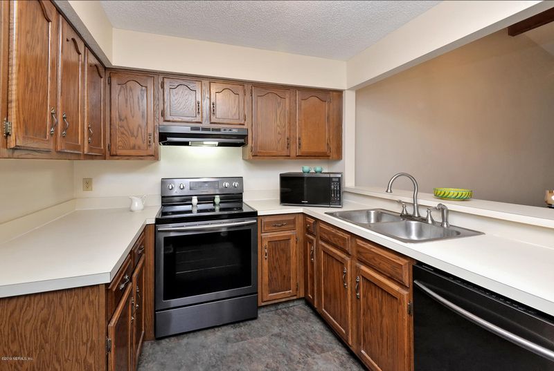 11319 Derringer Cir N, Jacksonville, FL 32225