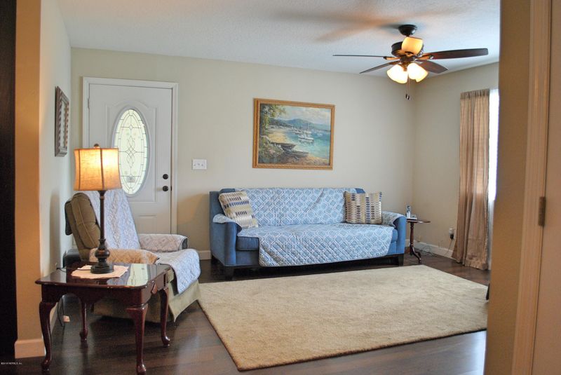 11344 Emuness Rd, Jacksonville, FL 32218