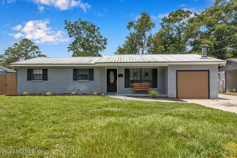 11346 Renne Dr E, Jacksonville, FL 32218