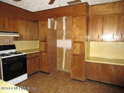 11348 Holton Ln, Jacksonville, FL 32219