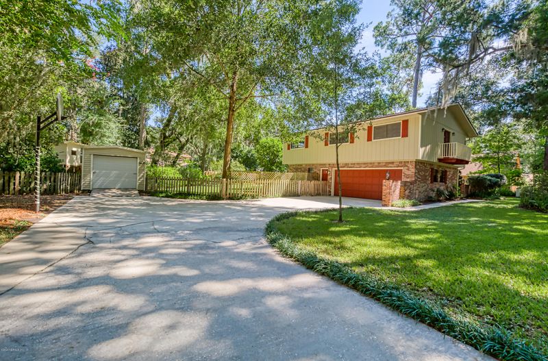 1135 N Natures Hammock Rd N, St Johns, FL 32259
