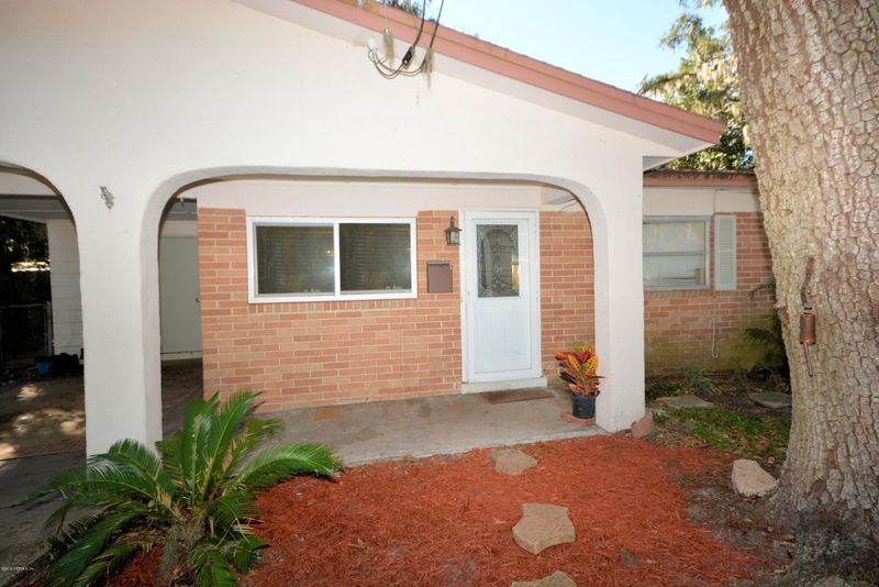 1136 Cape Charles Ave, Atlantic Beach, FL 32233