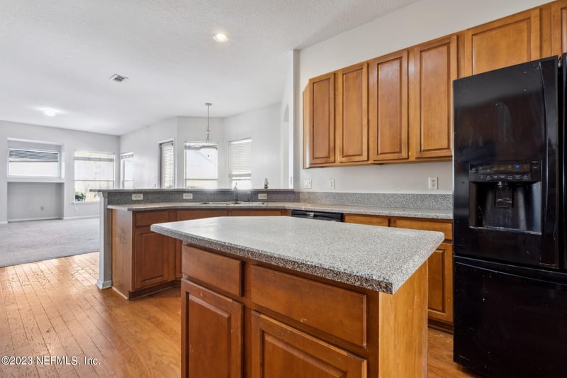 1136 Durbin Parke Dr, Jacksonville, FL 32259