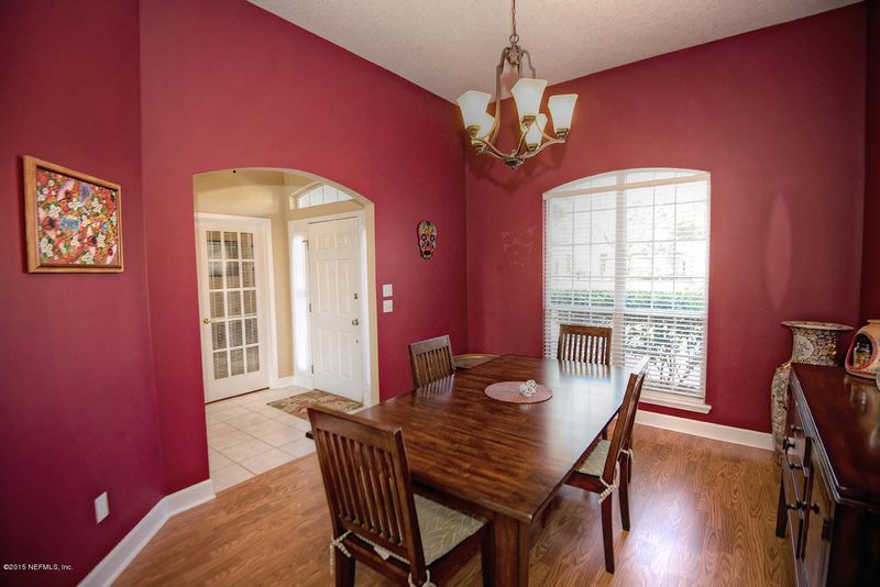 1136 Lake Parke Dr, St Johns, FL 32259