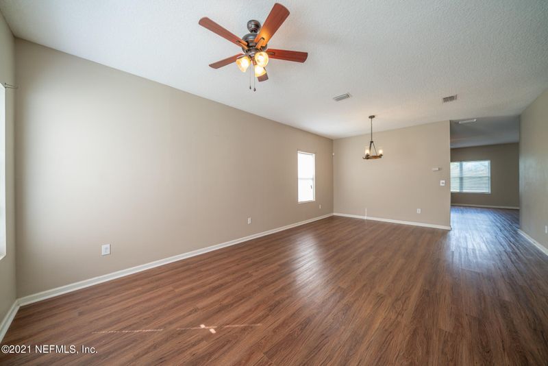 11362 Silver Key Dr, Jacksonville, FL 32218