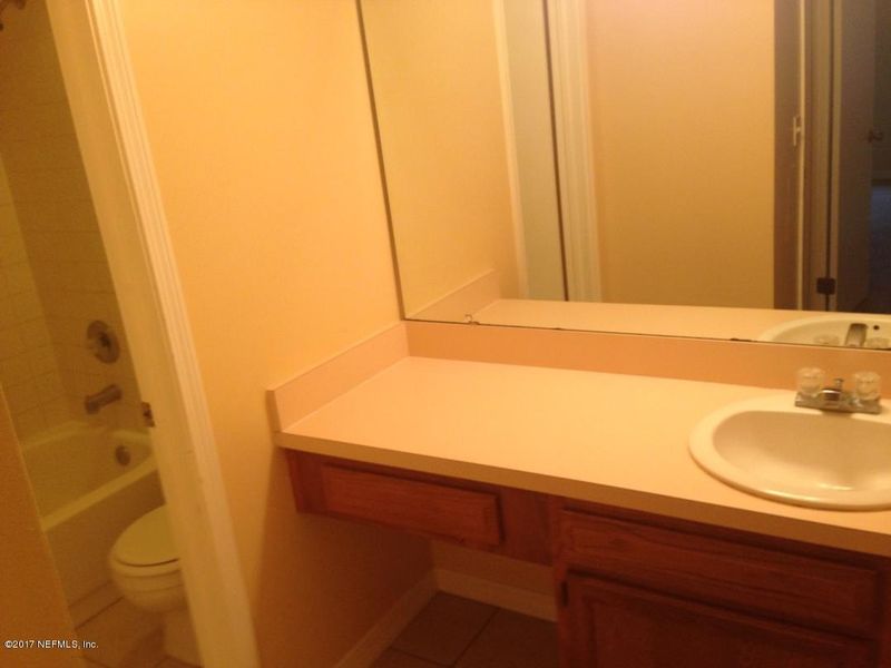 11362 Tanager Dr S, Jacksonville, FL 32225