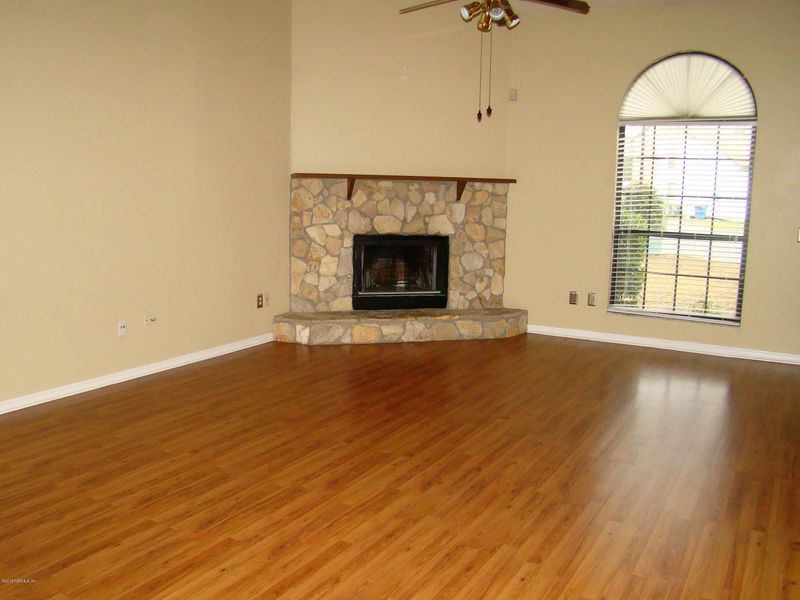 11369 Canvasback Ct, Jacksonville, FL 32225