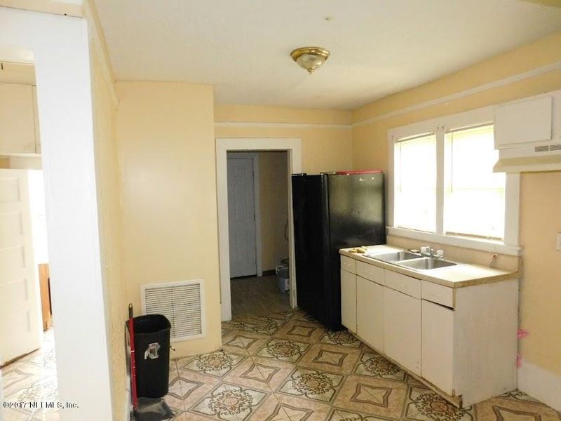 1137 26th St E, Jacksonville, FL 32206
