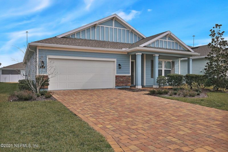 1137 Silver King Rd, Jacksonville, FL 32211
