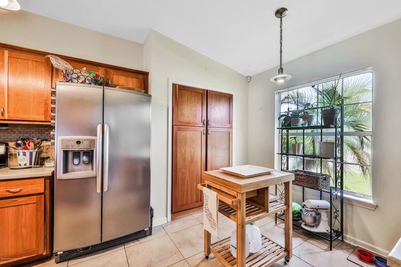 11371 Aston Hall Dr, Jacksonville, FL 32246