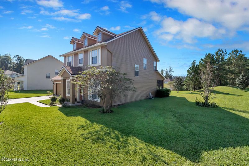 11372 Scenic Point Cir, Jacksonville, FL 32218