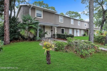 11407 Bedford Oaks Dr, Jacksonville, FL 32225