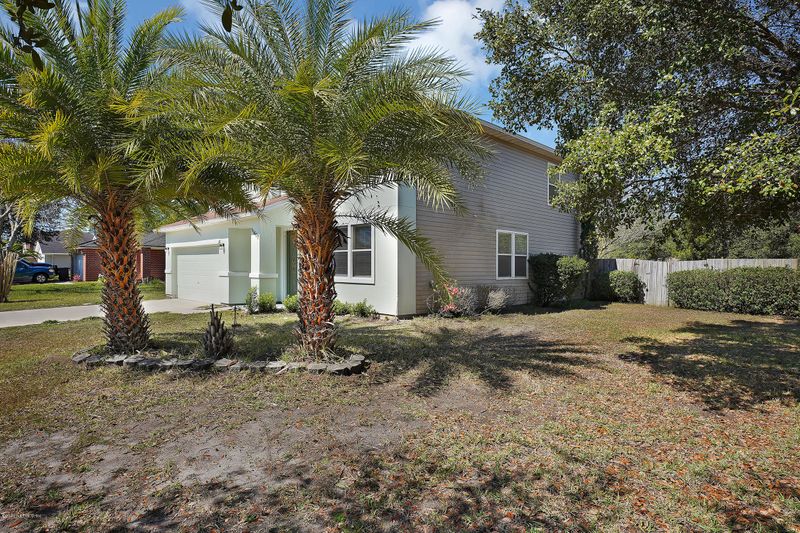 11407 Emma Oaks Ln, Jacksonville, FL 32221