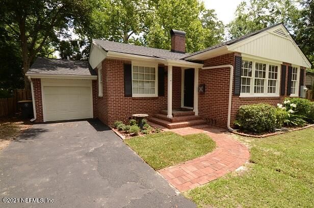 1141 Brierfield Dr, Jacksonville, FL 32205