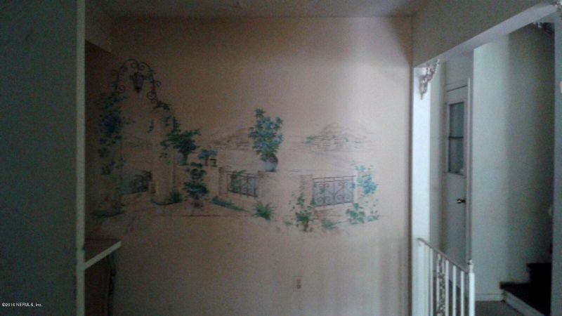 1142 12th St W, Jacksonville, FL 32209