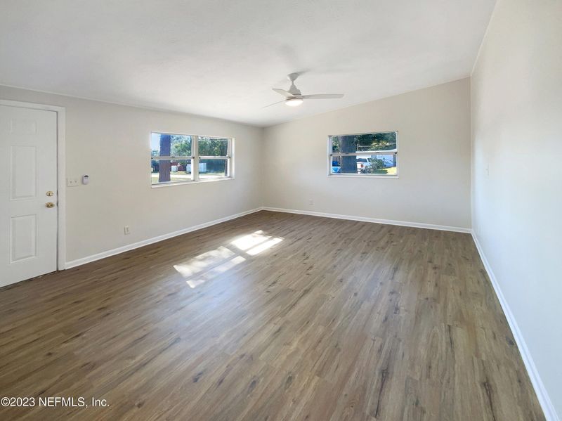 11427 Emuness Rd, Jacksonville, FL 32218