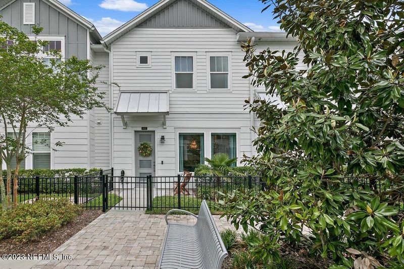 11452 White Cap Ct, Jacksonville, FL 32256