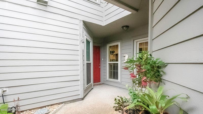 1146 Fromage Cir W, Jacksonville, FL 32225