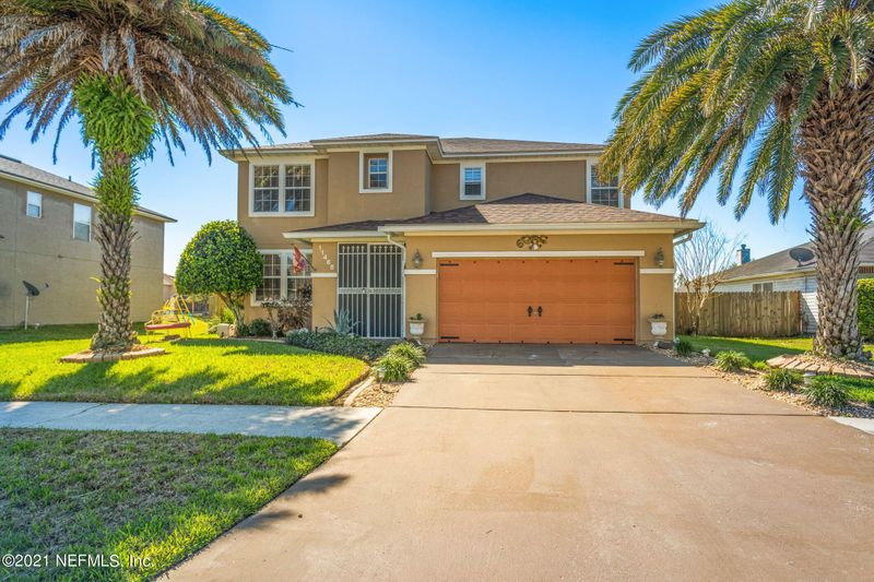 11468 Brian Lakes Dr, Jacksonville, FL 32221