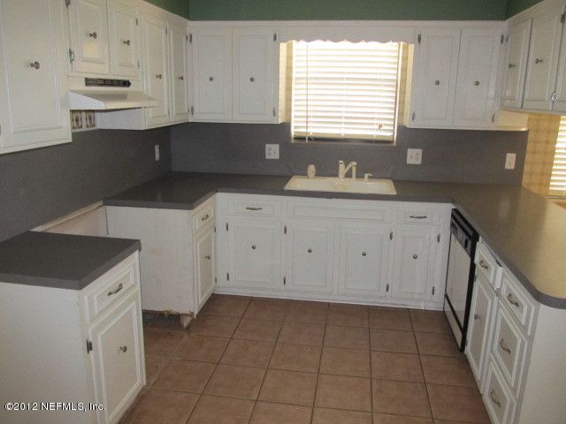 11471 Halethorpe Dr, Jacksonville, FL 32223