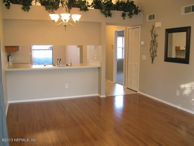 11475 Stinger Way, Jacksonville, FL 32223