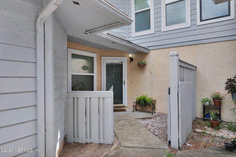 1149 Fromage Cir E, Jacksonville, FL 32225