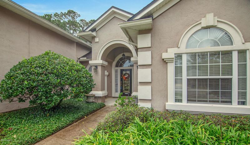 115 Glen Oaks Dr, St Johns, FL 32259