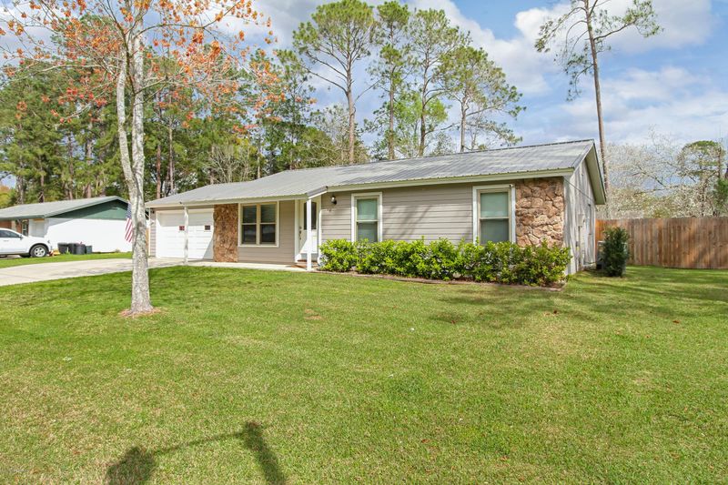 115 Lester Murray Ln, Middleburg, FL 32068