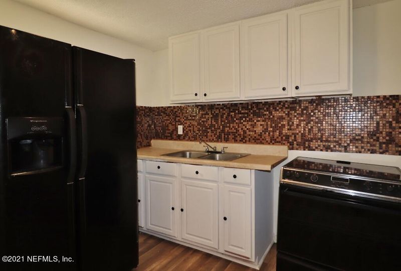1150 W 25th St, Jacksonville, FL 32209