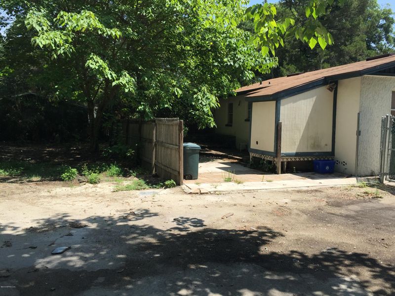1152 N St Johns Bluff Rd, Jacksonville, FL 32225