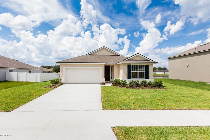 11541 Carson Lake Dr, Jacksonville, FL 32221
