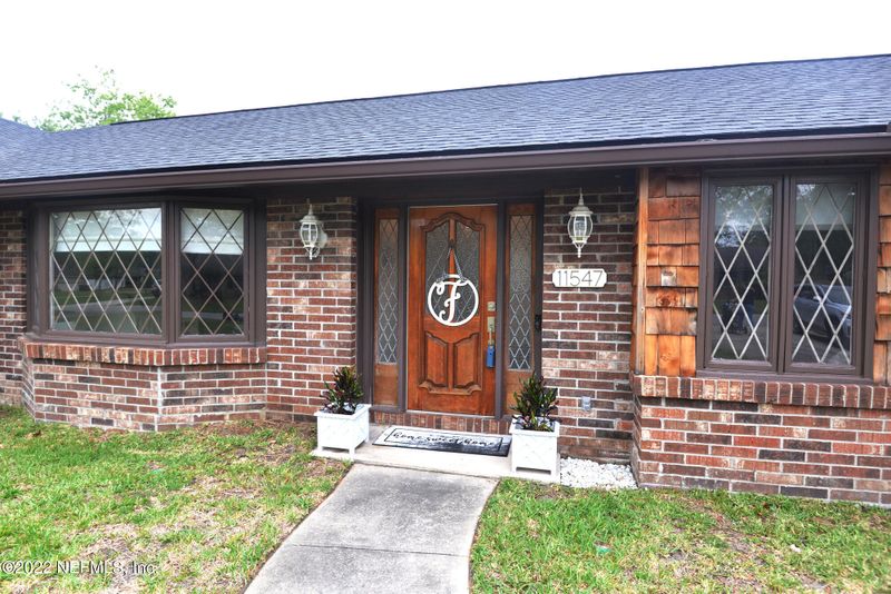 11547 Sedgemoore Dr N, Jacksonville, FL 32223