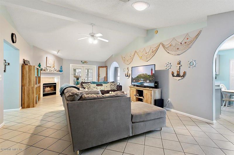 1155 Tolkien Ln, Jacksonville, FL 32225