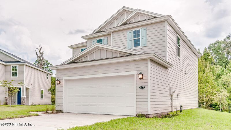 11573 Admiral Cv Dr, Jacksonville, FL 32221