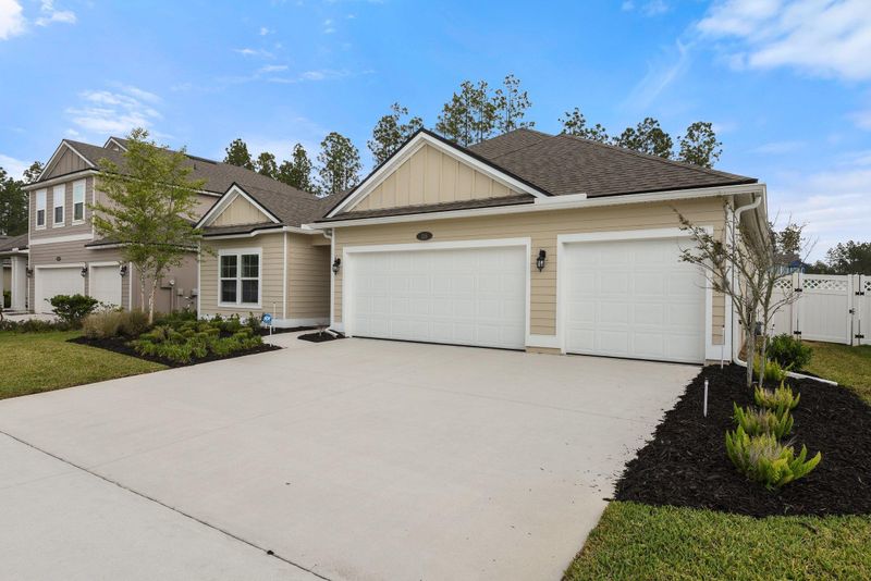 116 Grampian Highlands Dr, St Johns, FL 32259