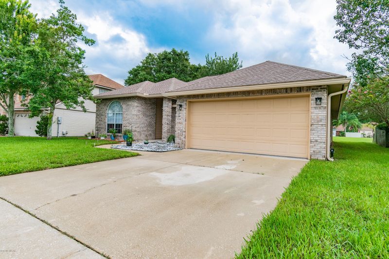 11629 Alexis Forest Dr E, Jacksonville, FL 32258