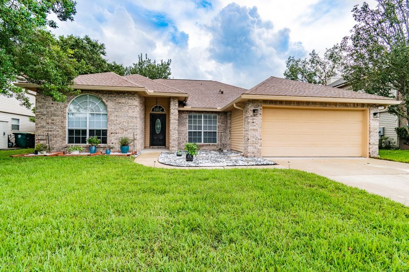 11629 Alexis Forest Dr E, Jacksonville, FL 32258