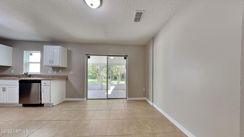 11635 Hickory Oak Dr, Jacksonville, FL 32218