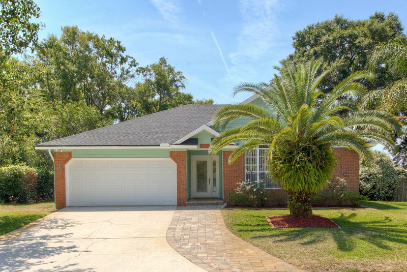 1165 Nesting Eagles Ln, Jacksonville, FL 32225