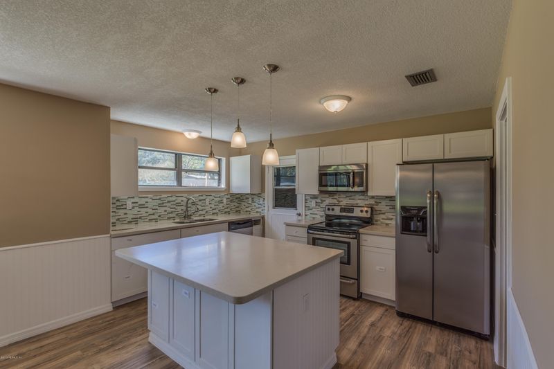 1165 Nightingale Rd, Jacksonville, FL 32216