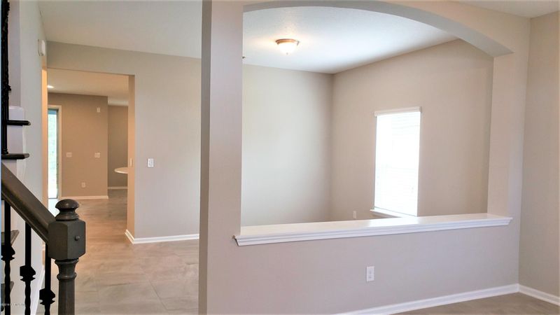 1166 Laurel Valley Dr, Orange Park, FL 32065