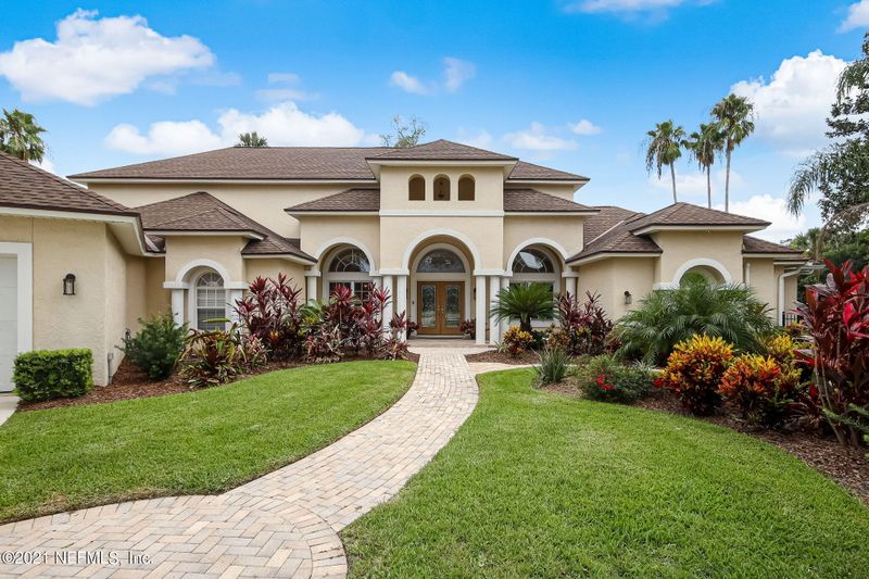 1166 Shipwatch Dr E, Jacksonville, FL 32225