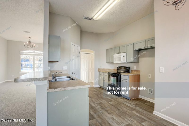 11661 Rolling River Blvd, Jacksonville, FL 32219