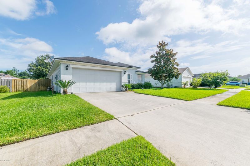 1167 Autumn Point Ct, Jacksonville, FL 32218